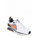 Zapatillas/NIKE:NIKE AIR MAX TRAX 8 WHITE/HYPR CRM